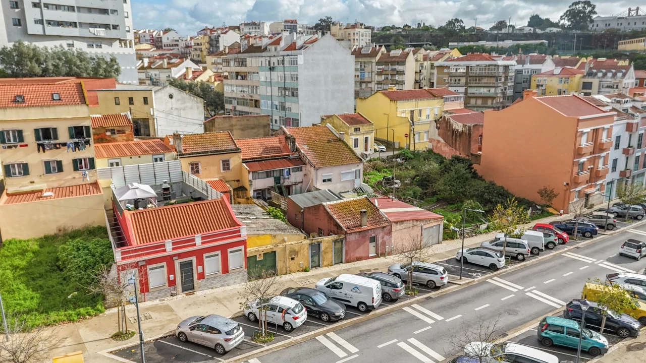 Prédio para Venda em Ajuda Foto 15