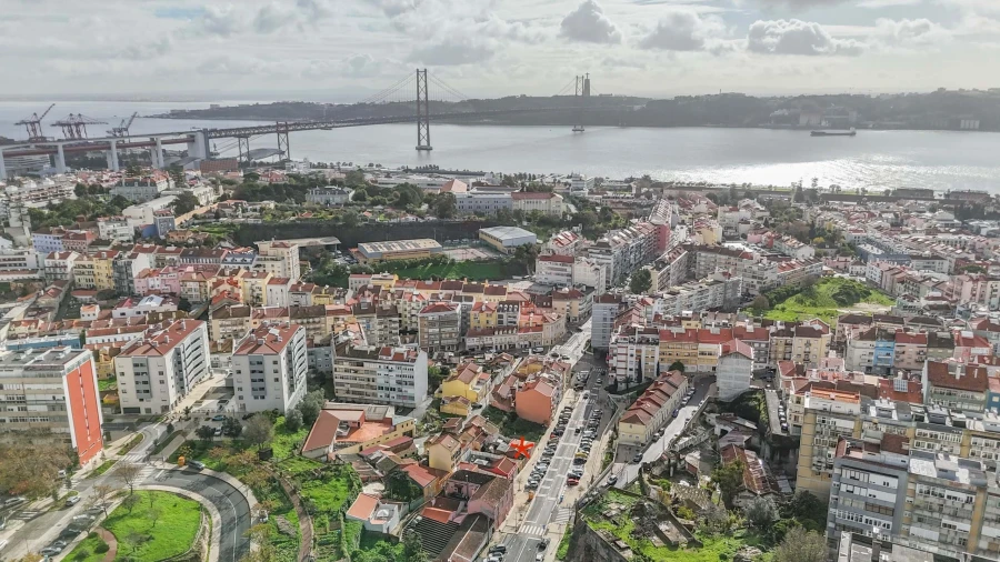 Prédio para Venda em Ajuda Foto 8