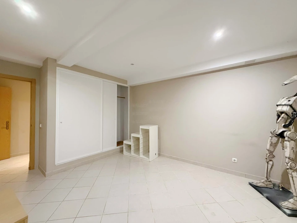 Moradia T4 para Venda em Portimão Foto 33