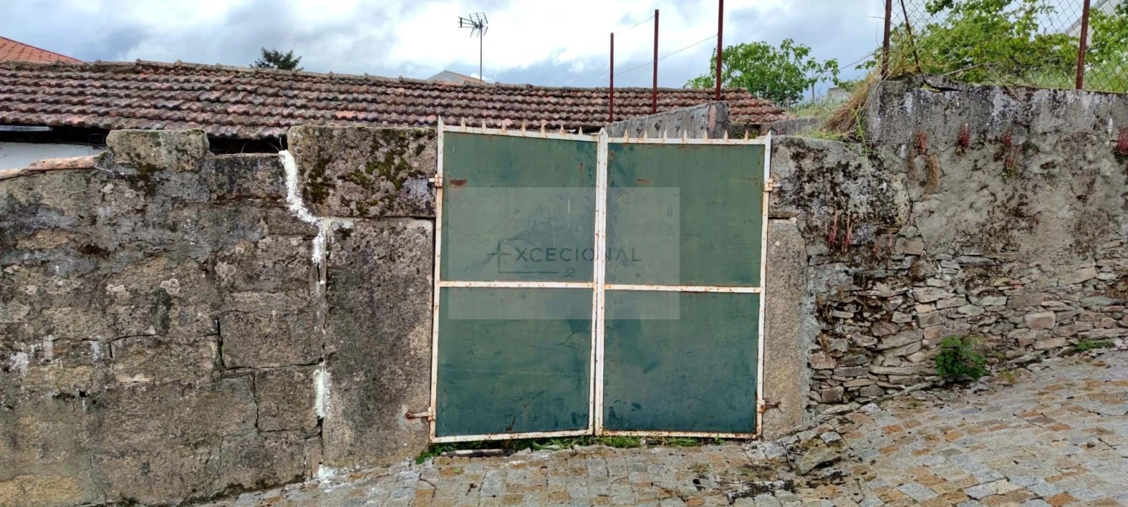 Moradia T3 para Venda em Santa Maria de Emeres Foto 20