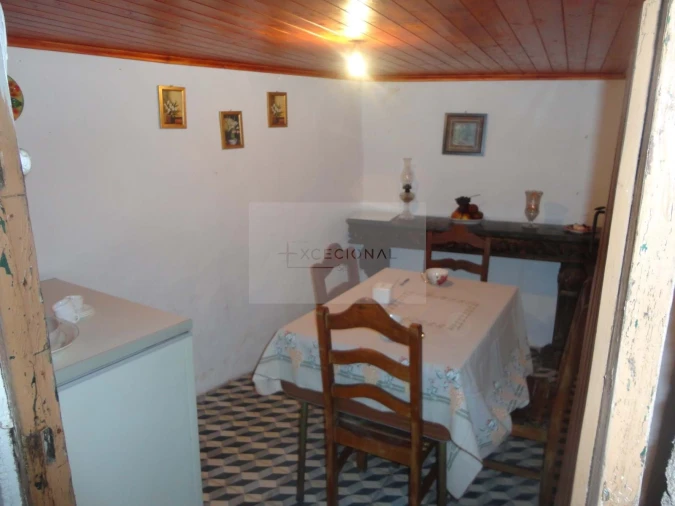 Moradia T3 para Venda em Santa Maria de Emeres Foto 16