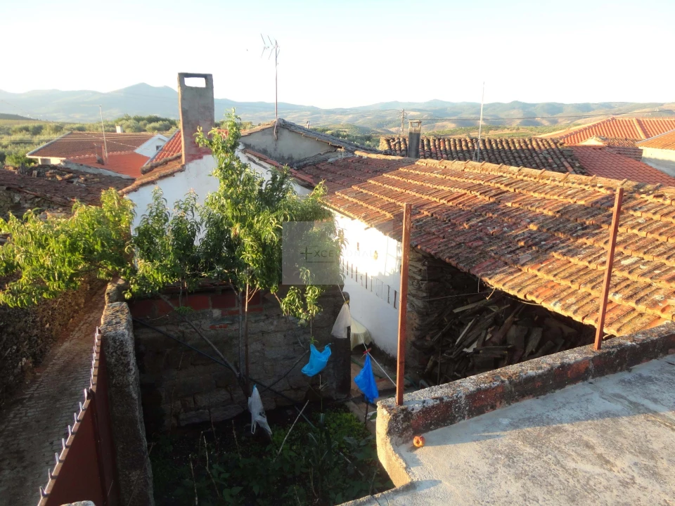 Moradia T3 para Venda em Santa Maria de Emeres Foto 21