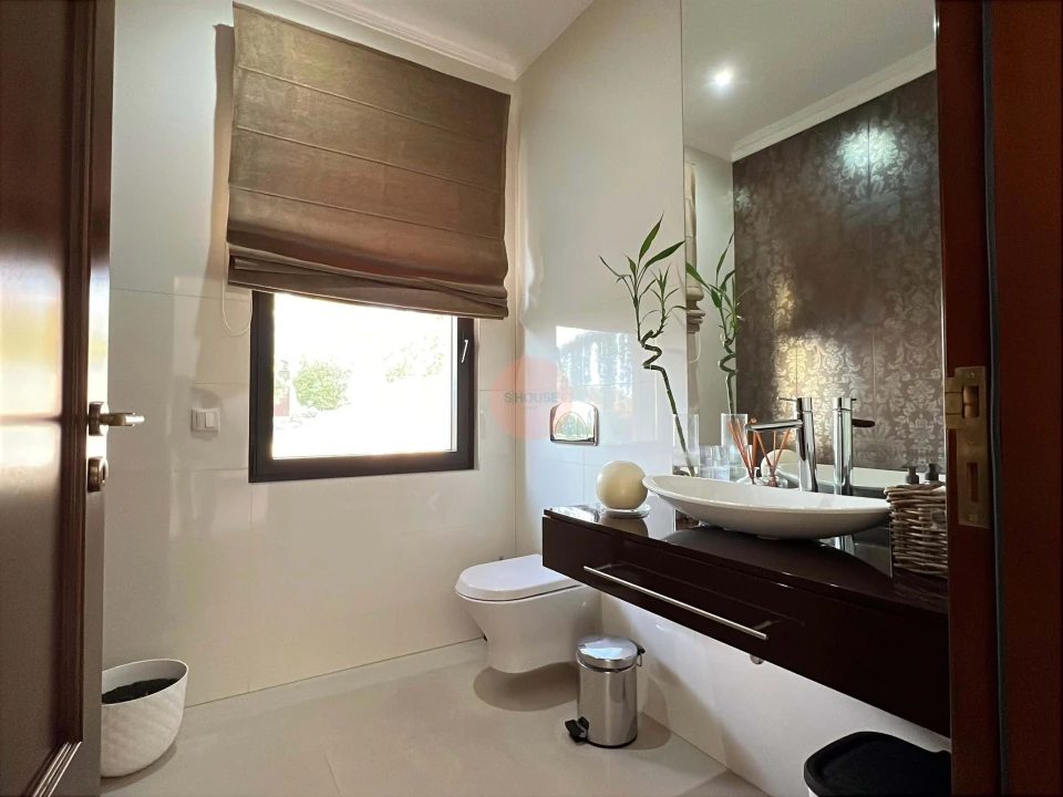 Moradia para Venda em Porto de Mós - São João Baptista e São Pedro Foto 8