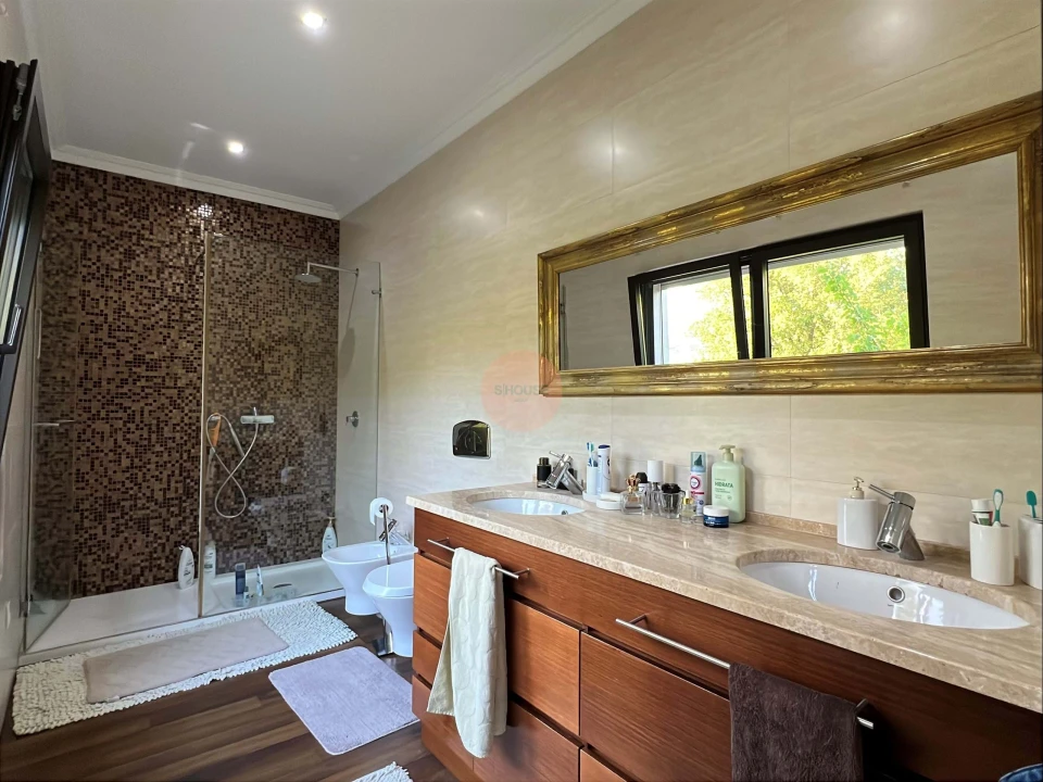 Moradia para Venda em Porto de Mós - São João Baptista e São Pedro Foto 30