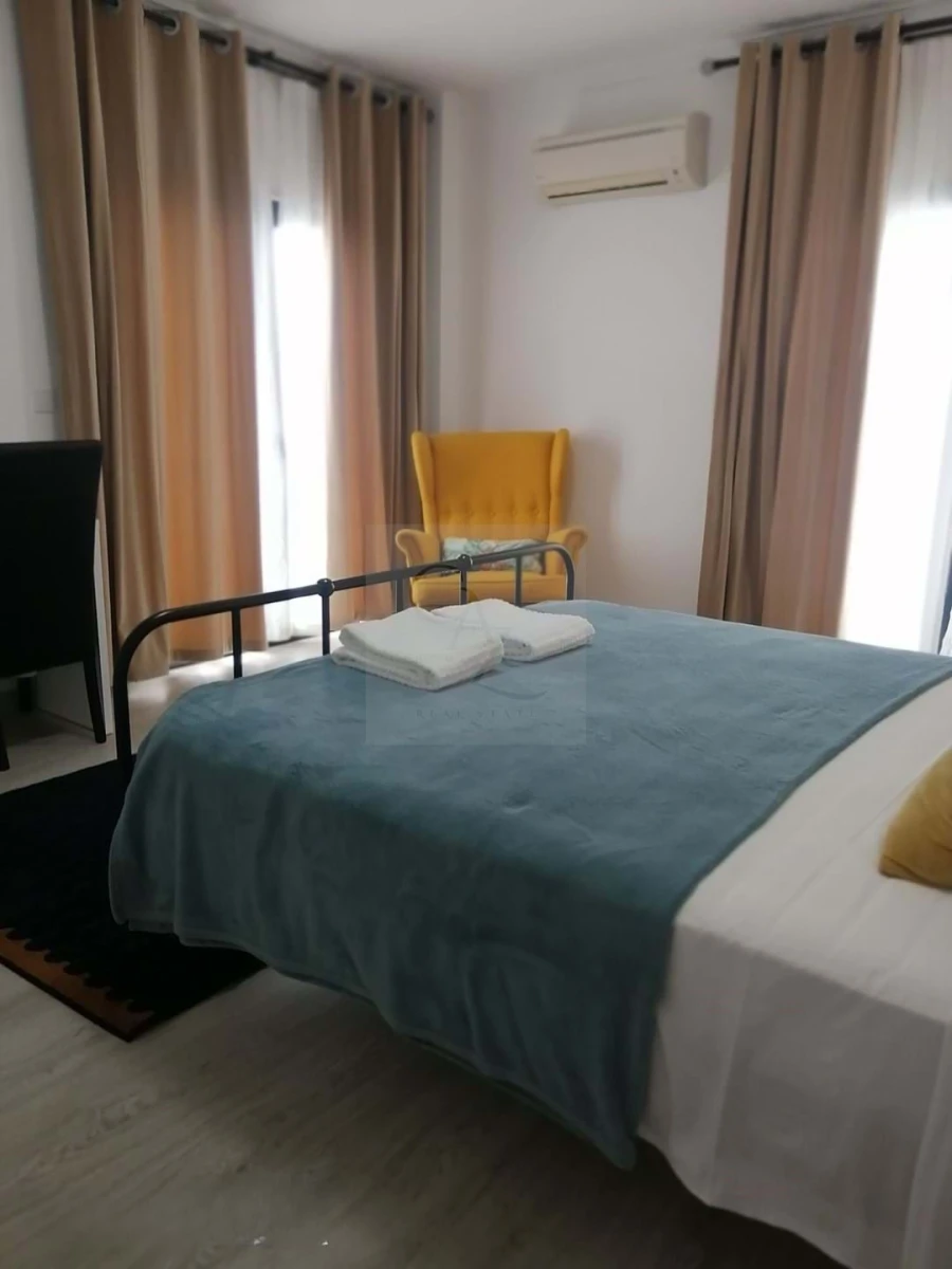 Moradia T7 para Venda em Carcavelos e Parede Foto 17