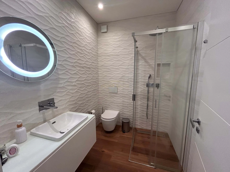 Moradia T8 para Venda em Santo Andre Foto 21