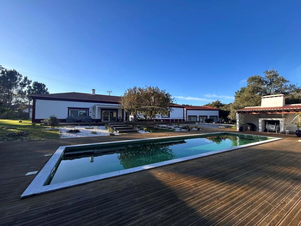 Moradia T8 para Venda em Santo Andre Foto 2