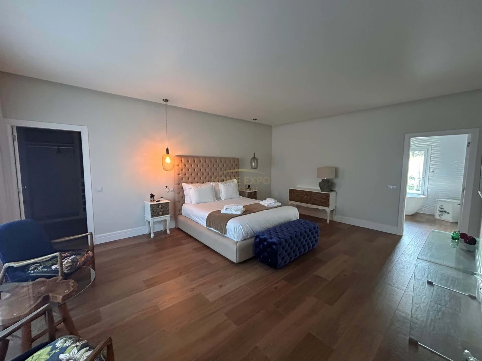 Moradia T8 para Venda em Santo Andre Foto 12