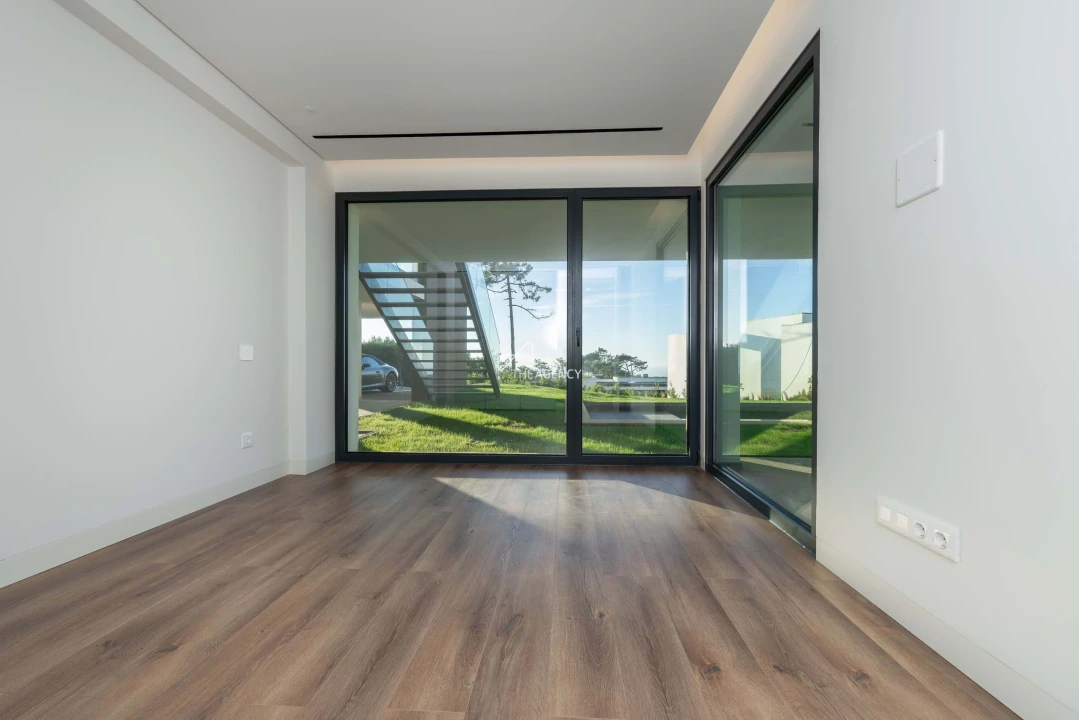 Moradia T5 para Venda em Colares Foto 23