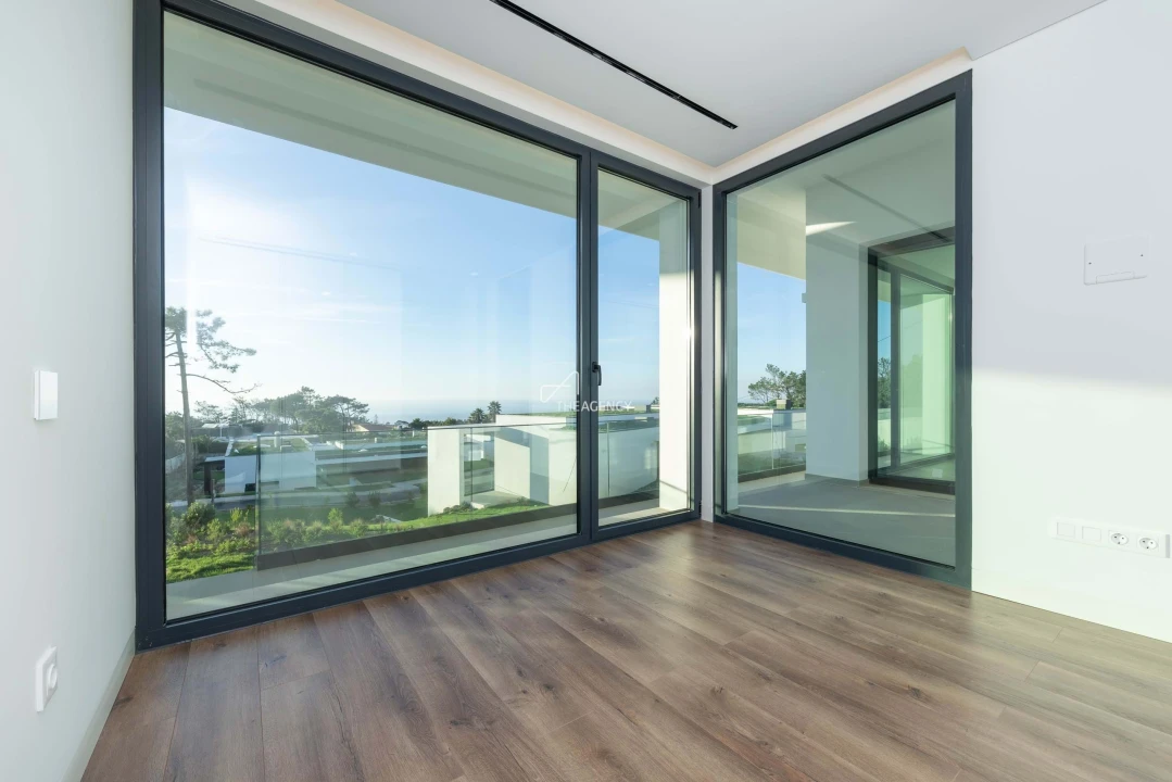 Moradia T5 para Venda em Colares Foto 10