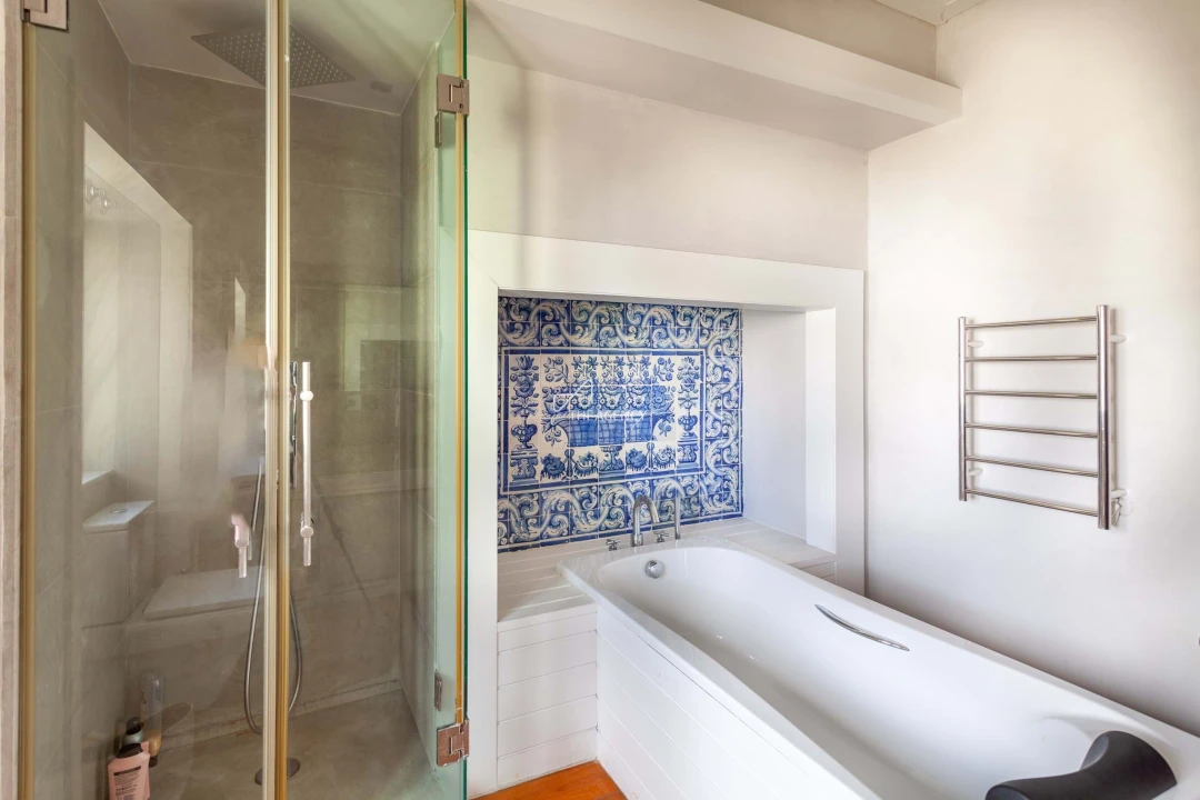 Moradia T4 para Venda em Santa Maria Maior Foto 29