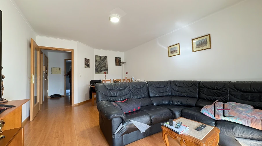 Apartamento T3 para Venda em Recardães e Espinhel Foto 4