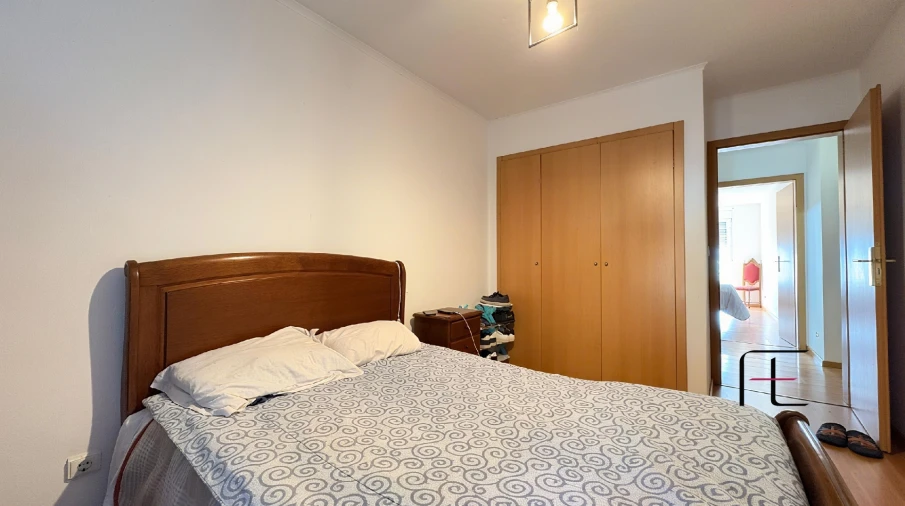 Apartamento T3 para Venda em Recardães e Espinhel Foto 7