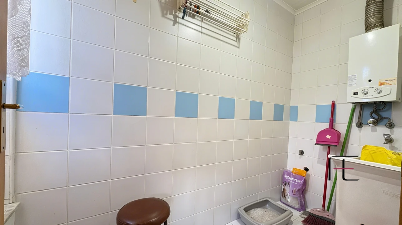 Apartamento T3 para Venda em Recardães e Espinhel Foto 9