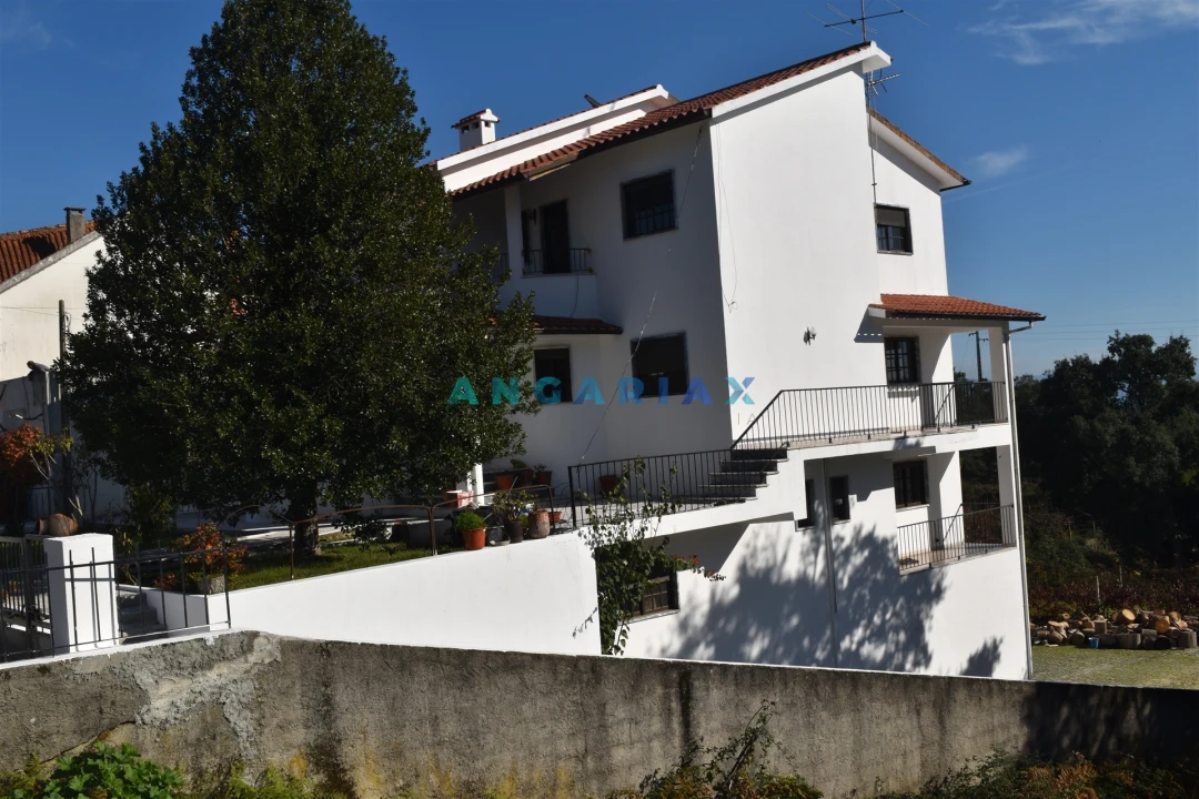 Moradia T8 para Venda em Figueiró dos Vinhos e Bairradas Foto 30