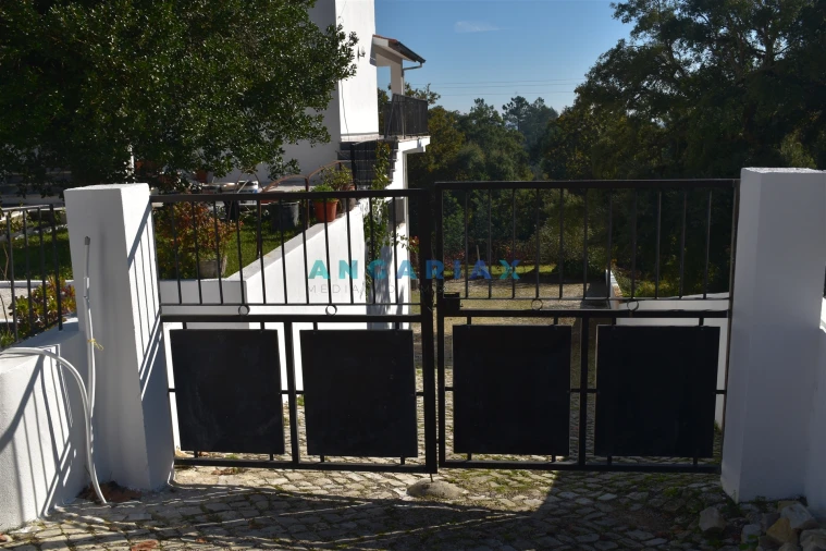 Moradia T8 para Venda em Figueiró dos Vinhos e Bairradas Foto 32