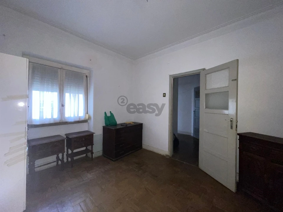 Apartamento T2 para Venda em Águas Livres Foto 4