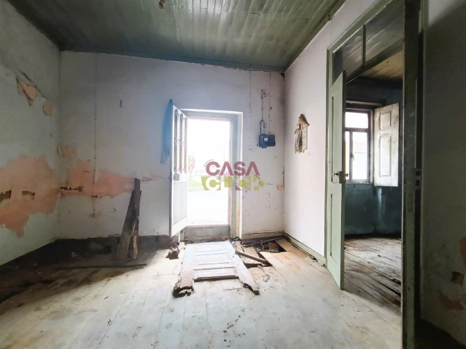 Moradia T2 para Venda em São João Baptista Foto 7