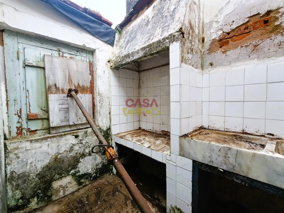 Moradia T2 para Venda em São João Baptista Foto 14