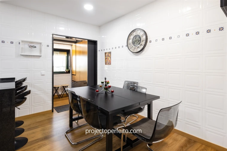 Apartamento T3 para Venda em São Felix da Marinha Foto 3