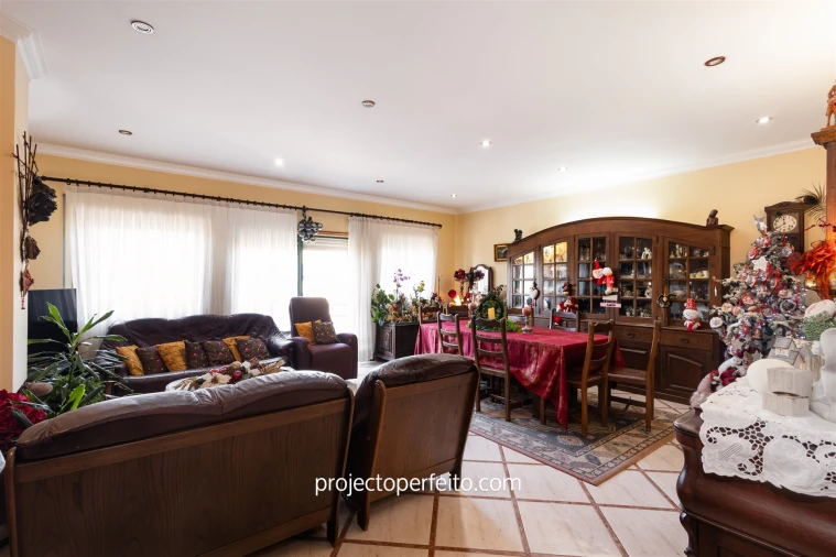 Apartamento T3 para Venda em São Felix da Marinha Foto 4