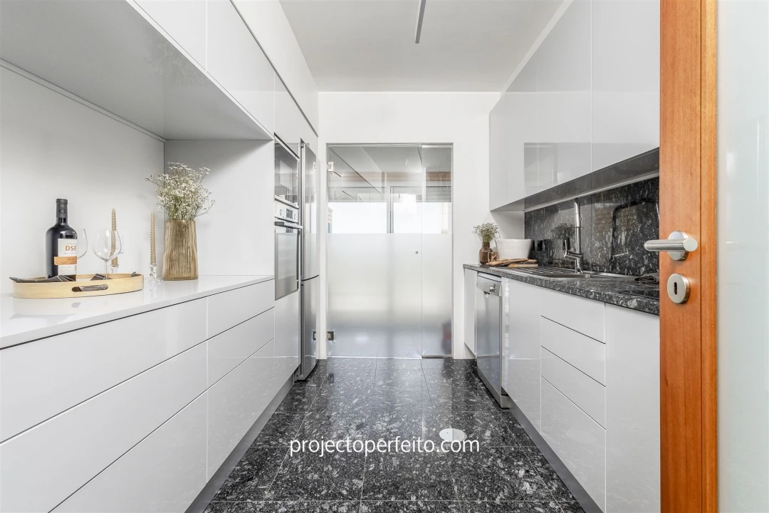 Apartamento T3 para Venda em Arcozelo Foto 5