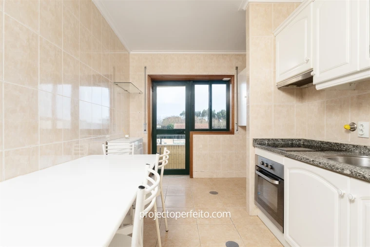 Apartamento T2 para Venda em Grijó e Sermonde Foto 1