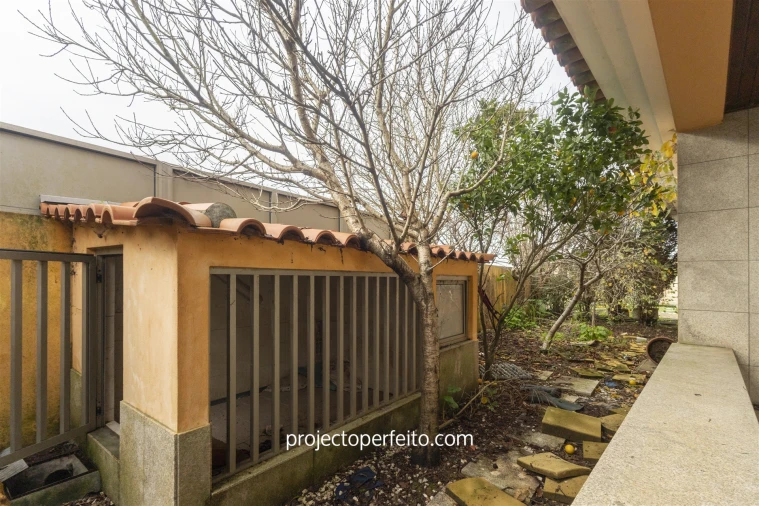 Moradia T5 para Venda em Esmoriz Foto 6