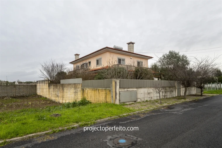 Moradia T5 para Venda em Esmoriz Foto 22