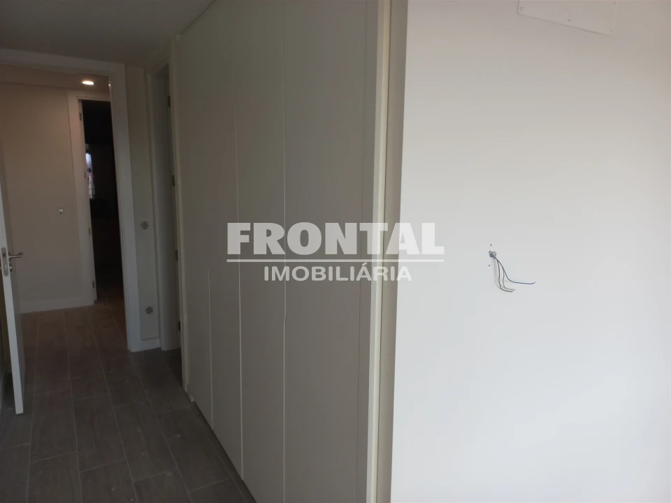 Apartamento T0 para Venda em Mirandela Foto 8