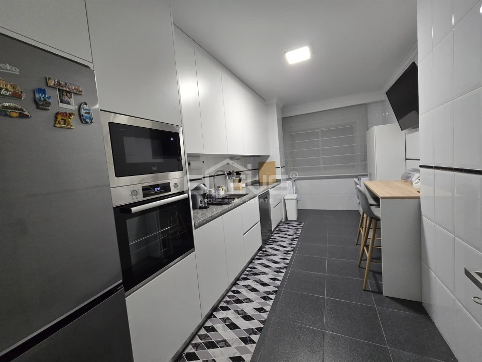 Apartamento T2 para Venda em São João de Ver Foto 8