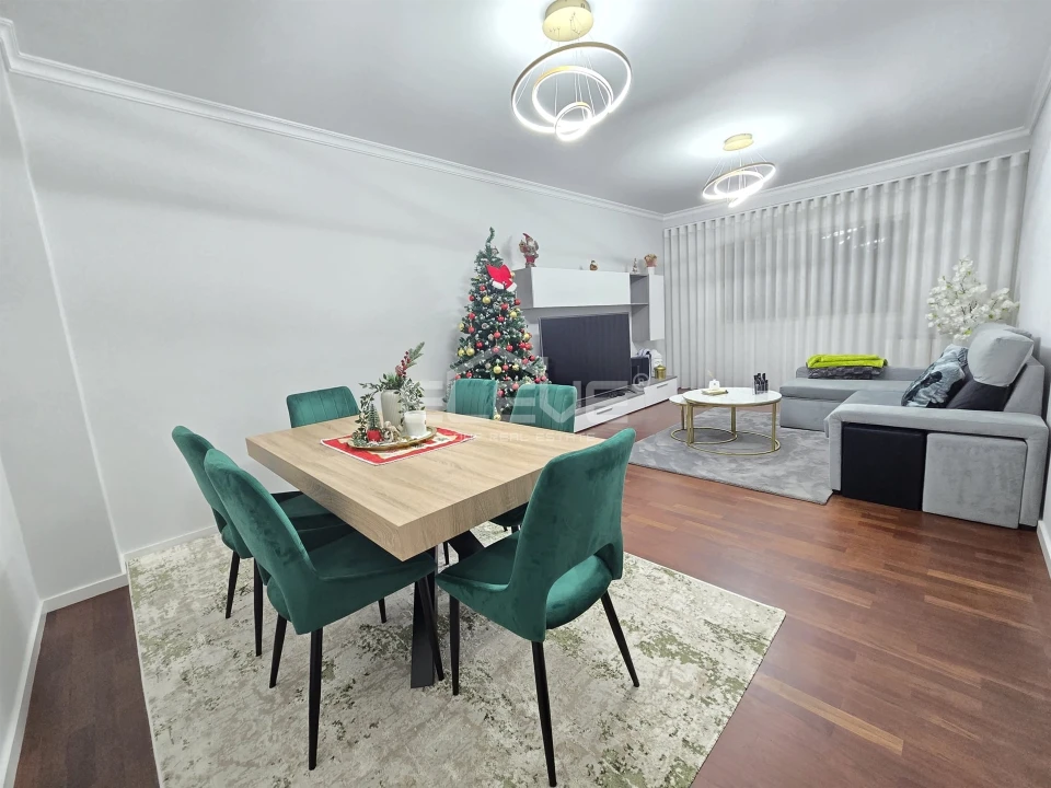 Apartamento T2 para Venda em São João de Ver Foto 2