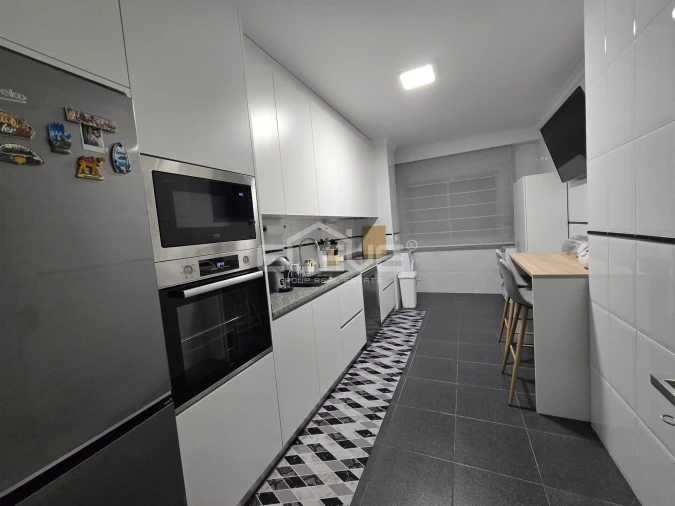 Apartamento T2 para Venda em São João de Ver Foto 8