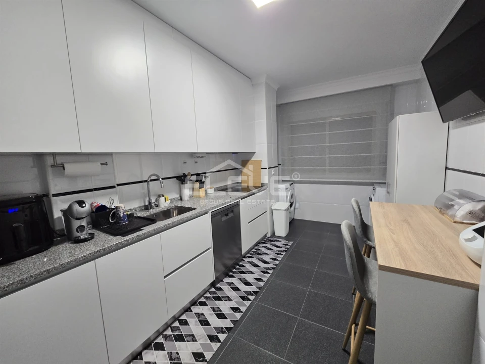 Apartamento T2 para Venda em São João de Ver Foto 7