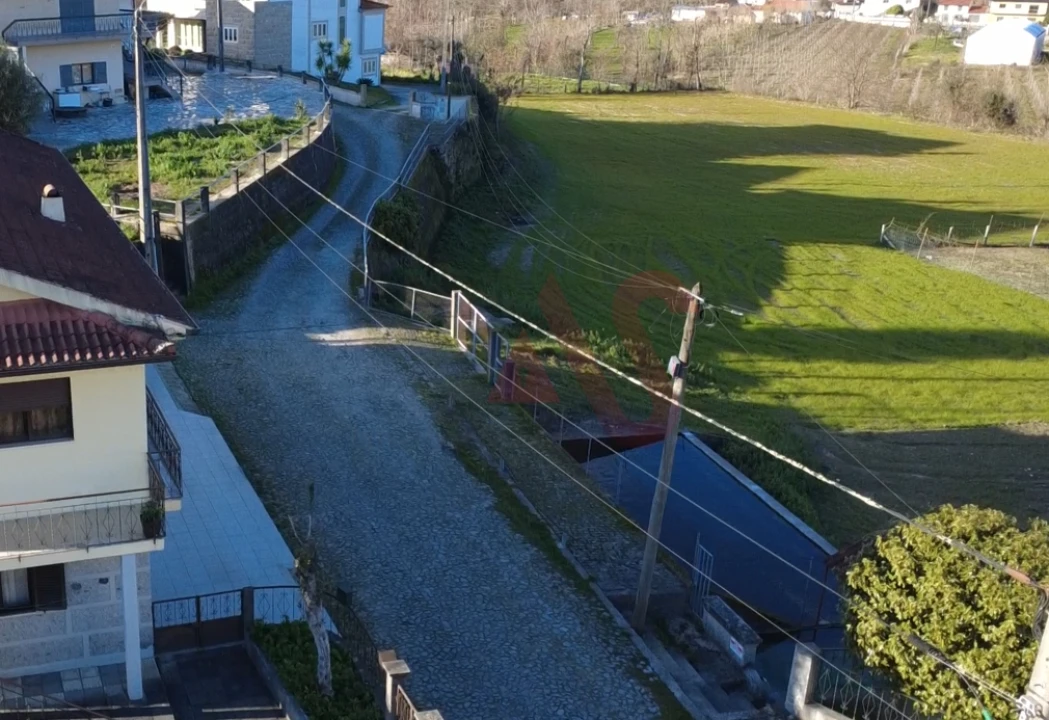 Terreno para Venda em Estorãos Foto 4