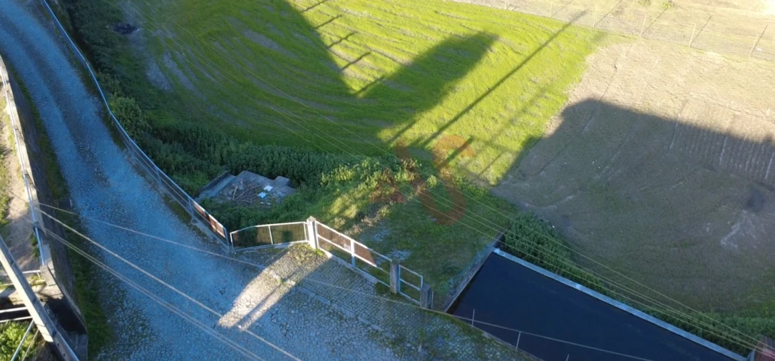 Terreno para Venda em Estorãos Foto 3