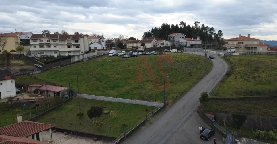 Terreno para Venda em Estorãos