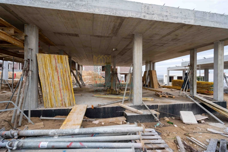 Moradia T2 para Venda em Tornada e Salir do Porto Foto 6