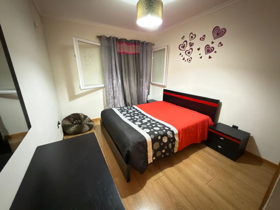 Apartamento T2 para Venda em Camara de Lobos Foto 6