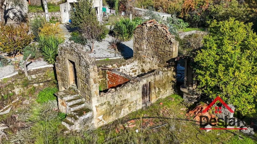 Quinta T0 para Venda em Fataunços e Figueiredo das Donas Foto 5