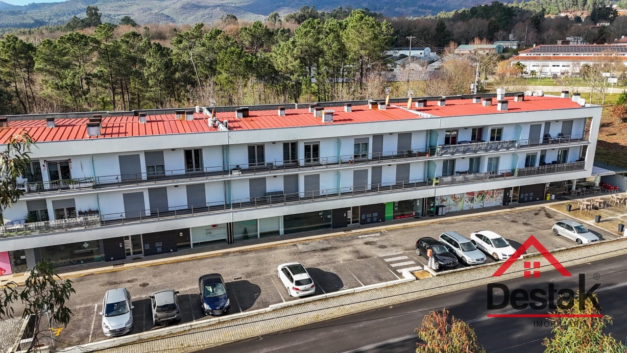 Apartamento T3 para Venda em Carvalhais e Candal Foto 2