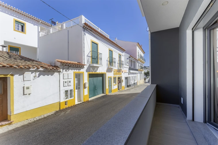 Apartamento T1 para Arrendamento em Aljezur Foto 14