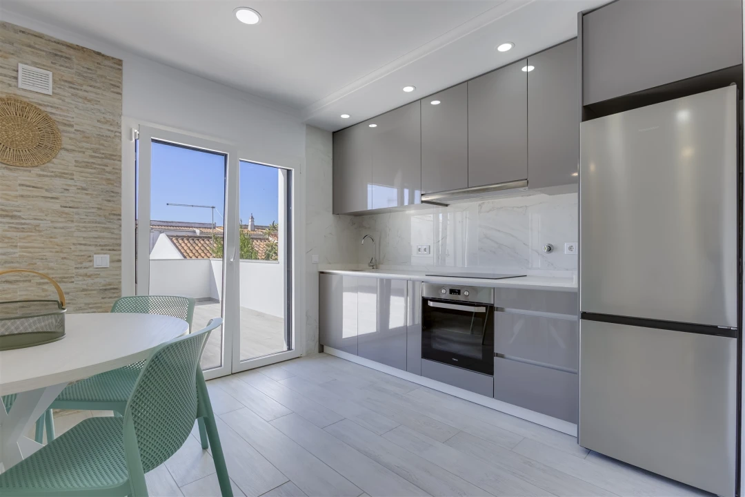 Apartamento T1 para Arrendamento em Aljezur Foto 1