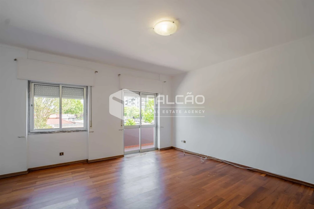 Apartamento T3 para Arrendamento em Marvila, Ribeira Santarém, São Salvador, São Nicolau Foto 4