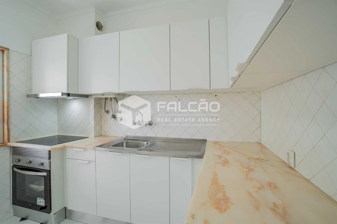 Apartamento T3 para Arrendamento em Marvila, Ribeira Santarém, São Salvador, São Nicolau Foto 28