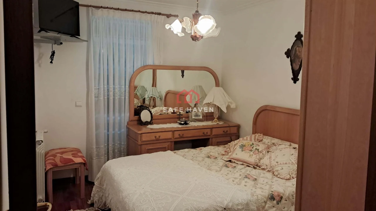 Moradia T3 para Venda em Seia, São Romão e Lapa dos Dinheiros Foto 13