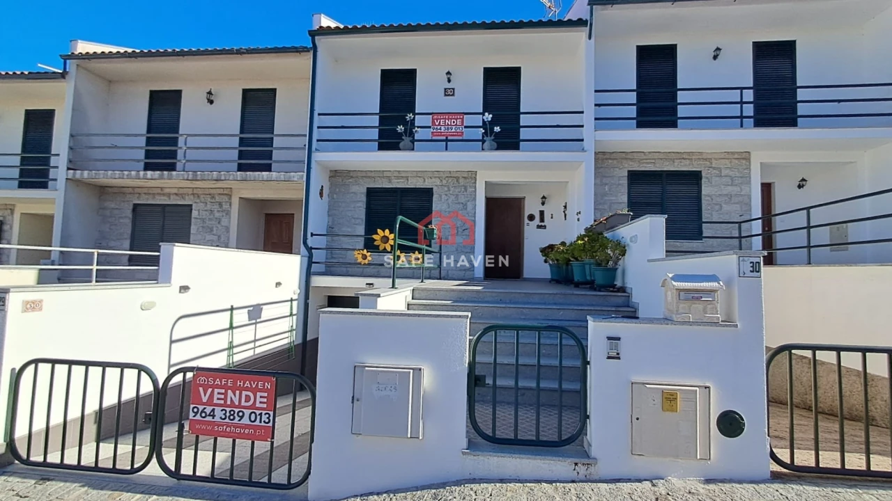 Moradia T3 para Venda em Seia, São Romão e Lapa dos Dinheiros Foto 4