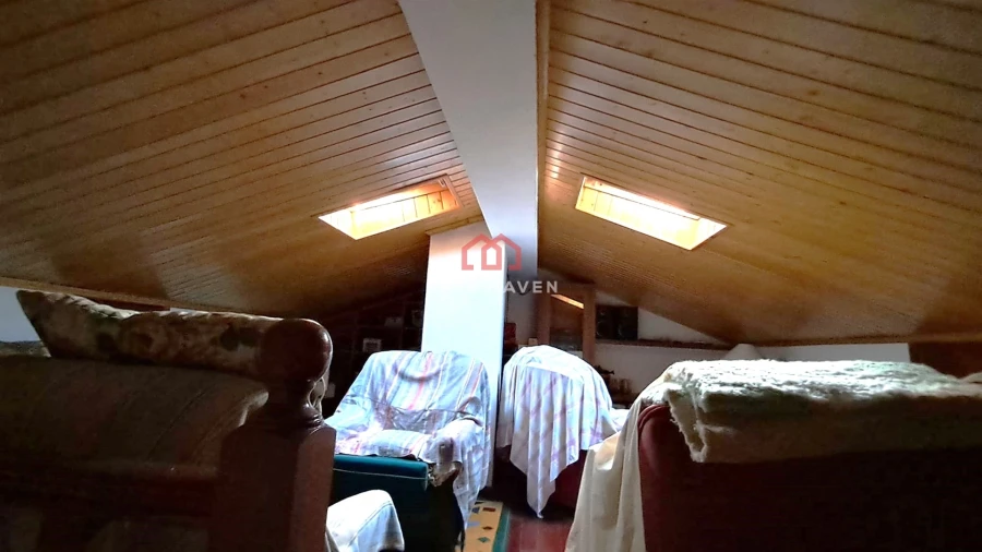 Moradia T3 para Venda em Seia, São Romão e Lapa dos Dinheiros Foto 22