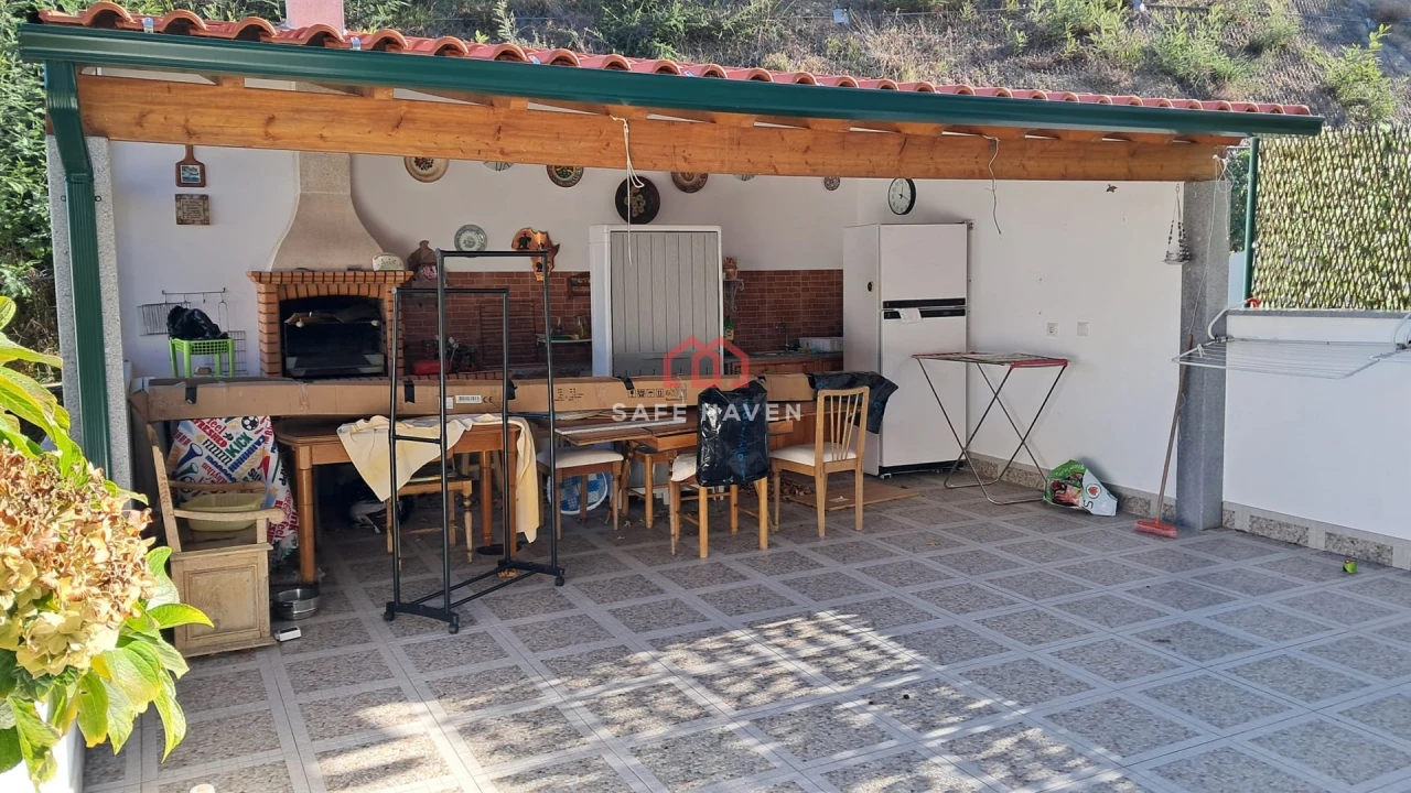 Moradia T3 para Venda em Seia, São Romão e Lapa dos Dinheiros Foto 24