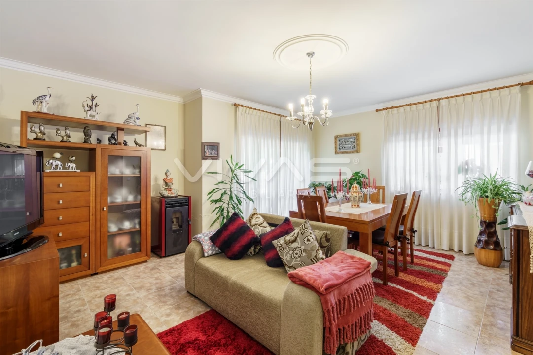 Moradia T6 para Venda em Lage Foto 5